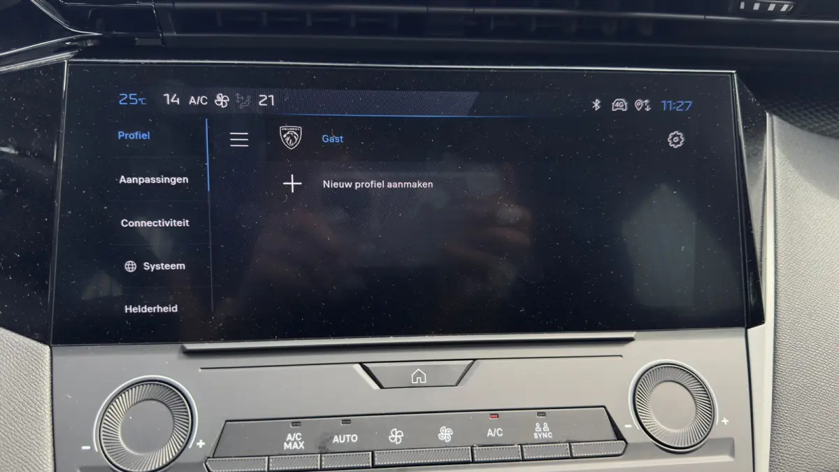 1.2 Hybrid 145 e-DCS6 Style | Afneembare trekhaak | Apple Carplay / Android Auto | Cruise Control | Navigatie | Automaat