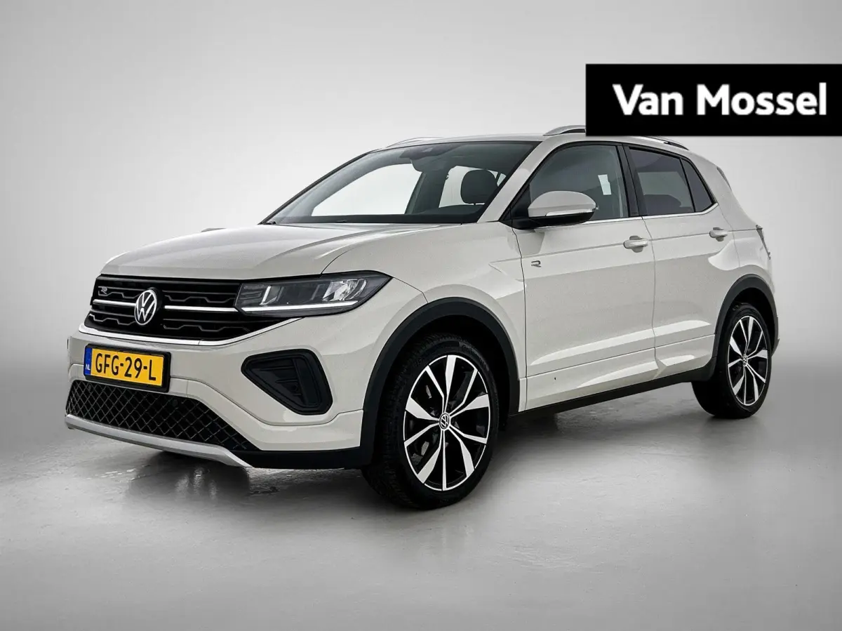 1.0 TSI R-Line 116 PK | Demo | Achteruitrijcamera | Stoelverwarming | Keyless | Parkeersensoren | Navigatie | Digital Cockpit Pro | Apple Carplay | Android Auto | Adaptive Cruise Control |