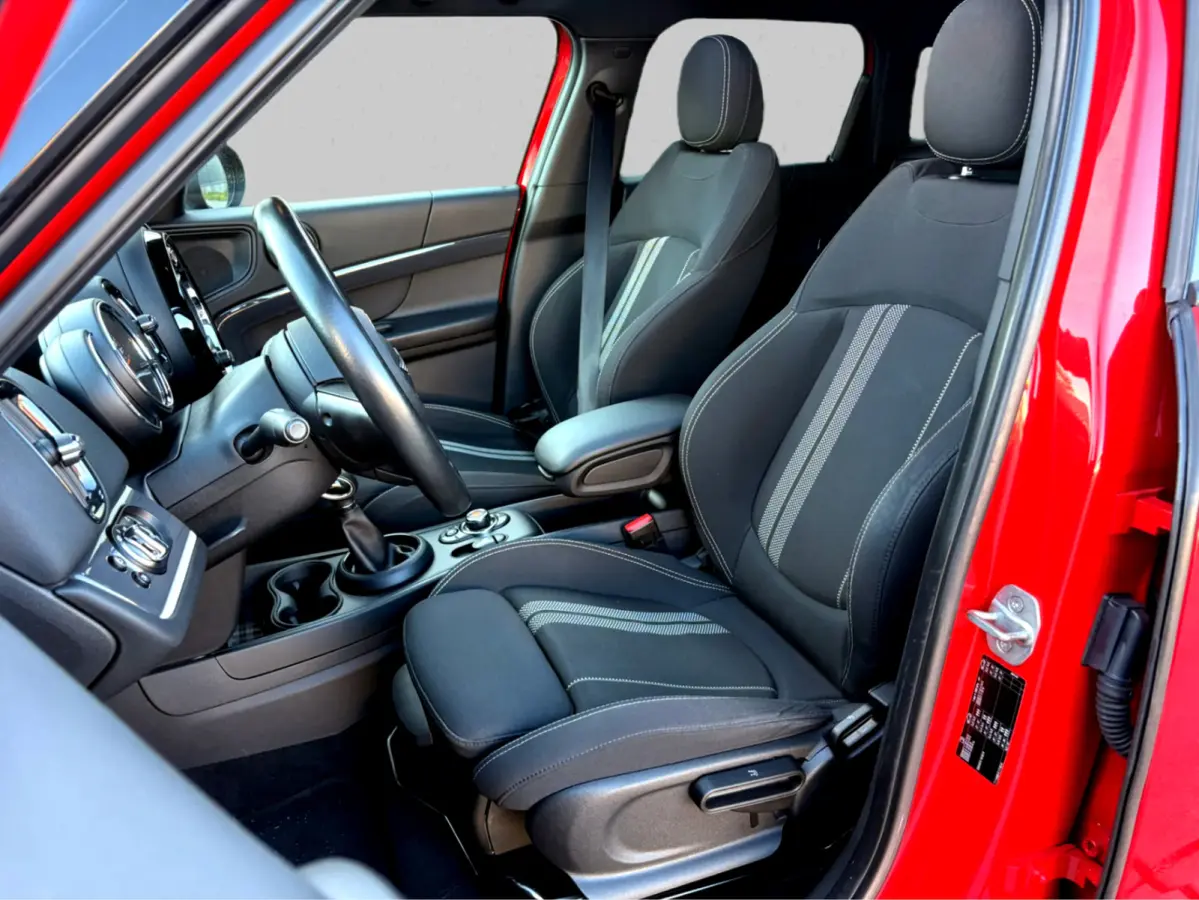 Mini 2.0 Cooper S LAGE KM! | 192PK | PANO | NL-Auto | Perf onderH | Carplay | ParkSens | Cruise