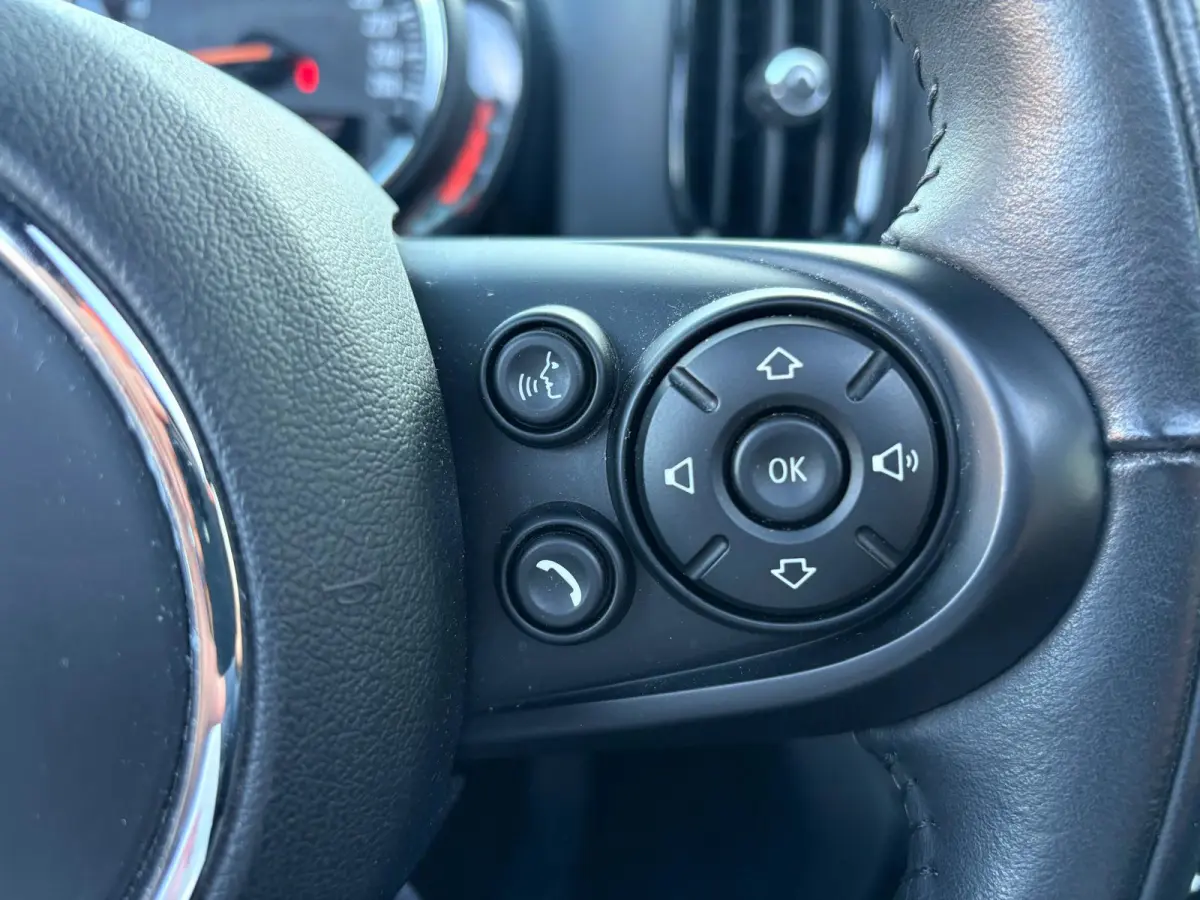 Mini 2.0 Cooper S LAGE KM! | 192PK | PANO | NL-Auto | Perf onderH | Carplay | ParkSens | Cruise