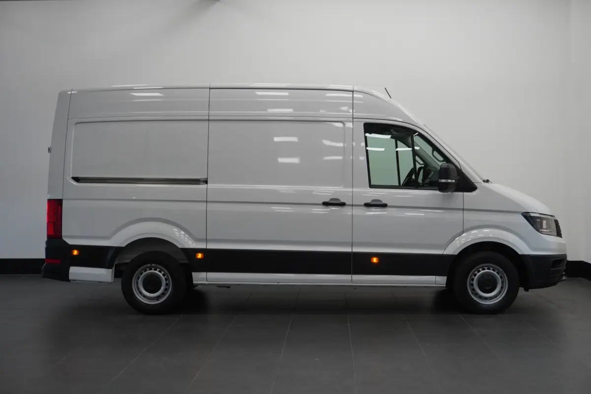 2.0 TDI 140PK L3H3 EURO 6 - Airco - Radio - Cruise - €16.900,- Excl.