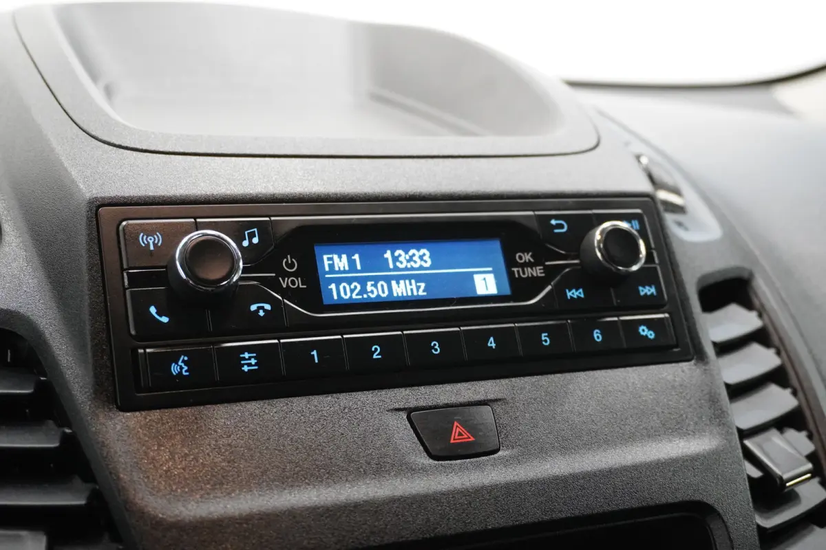 1.5 EcoBlue 100PK EURO 6 Airco - Cruise - Trekhaak - €10.950,- Excl.