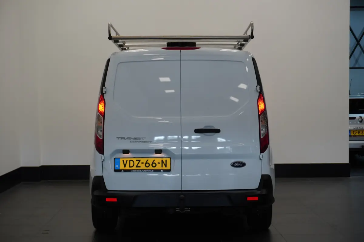 1.5 EcoBlue 100PK EURO 6 Airco - Cruise - Trekhaak - €10.950,- Excl.