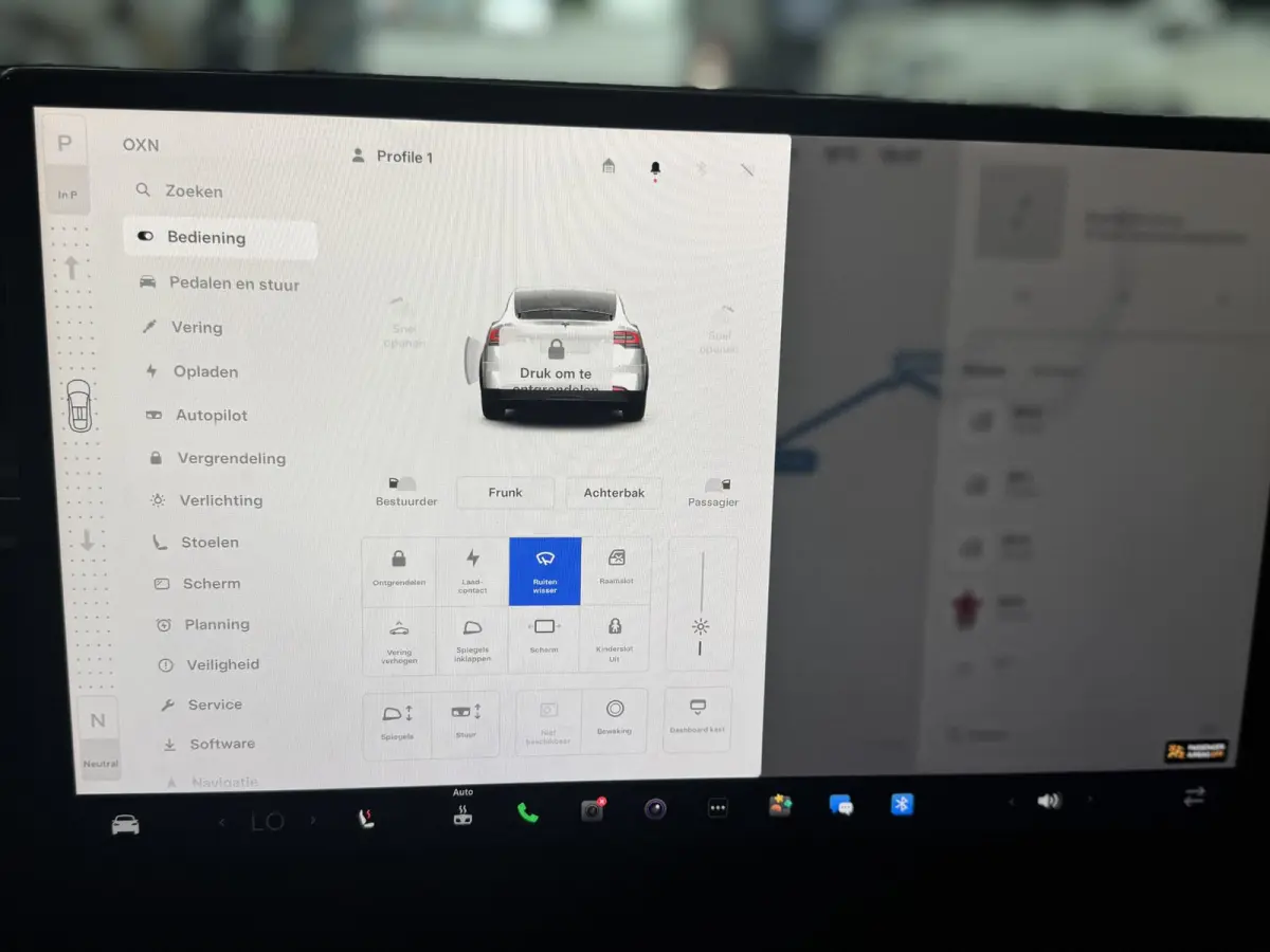 Base AWD 7 personen 100 KWH / NAVI / FULL / INRUIL MOGELIJK / SOH 87 % /