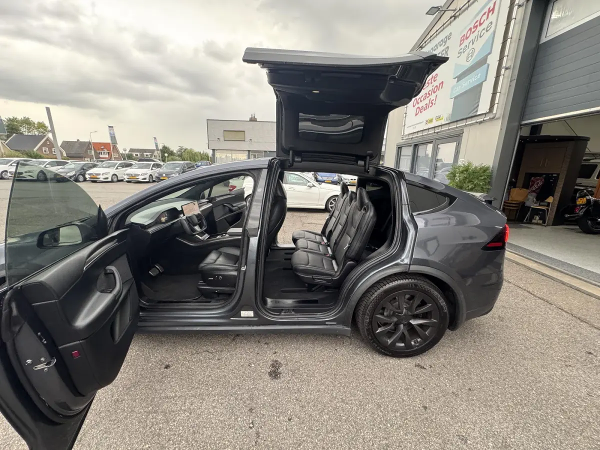 Base AWD 7 personen 100 KWH / NAVI / FULL / INRUIL MOGELIJK / SOH 87 % /