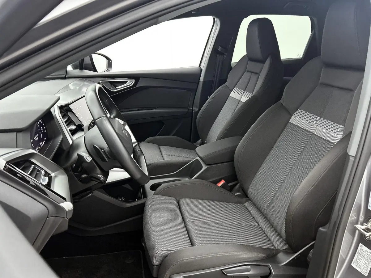 45 quattro Edition 77 kWh 265 PK | Automaat |