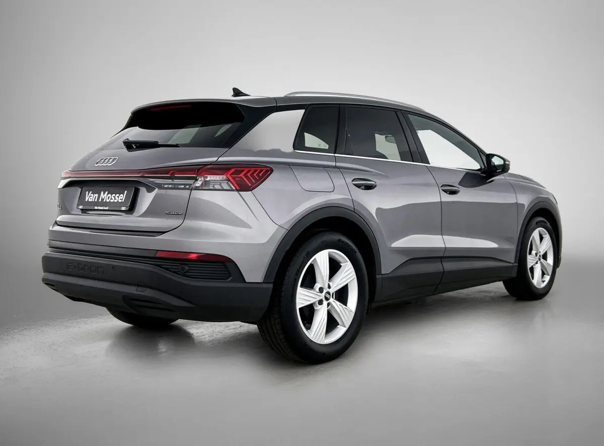 45 quattro Edition 77 kWh 265 PK | Automaat |