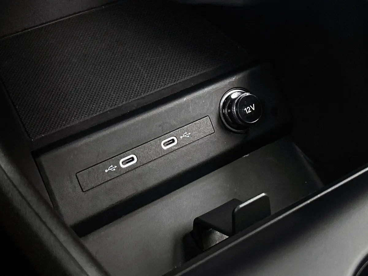 45 quattro Edition 77 kWh 265 PK | Automaat |