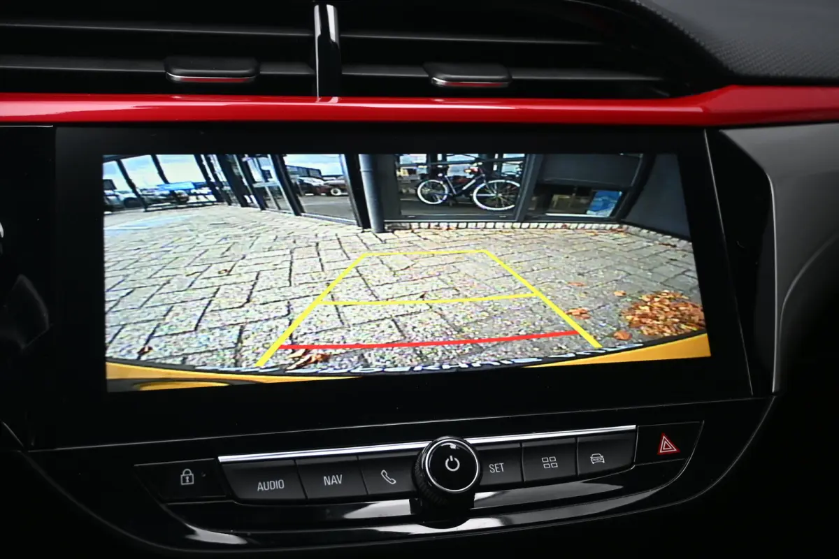 1.2 Turbo 100pk GS-line | Cruise Control | Navigatie | Airco | Achteruitrijcamera | Apple Carplay & Android Auto | Keyless Entry |