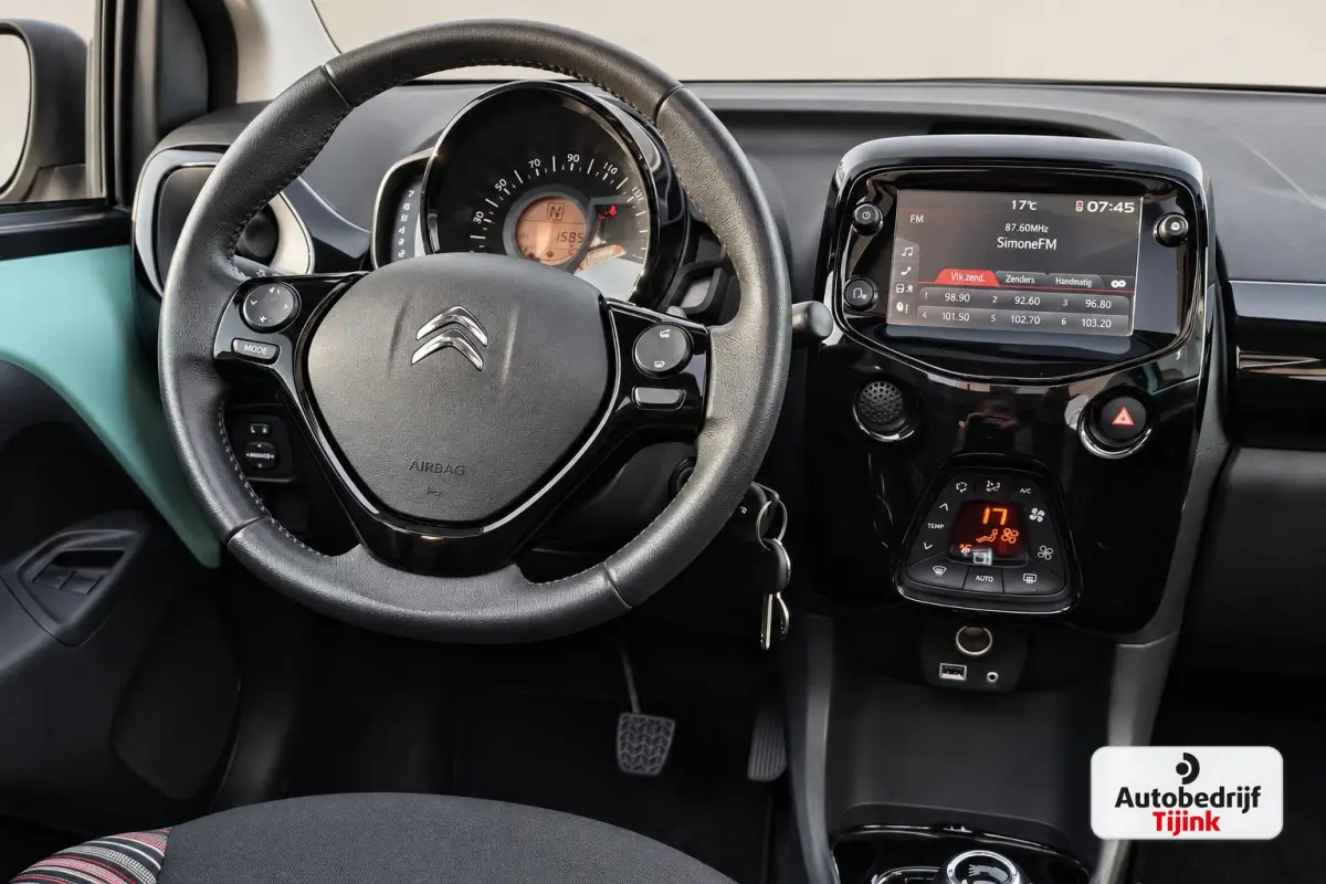 1.0 VTi Airscape Shine | Cabrio | Automaat | Airco | Camera | Connecting Box | Elektro pakket | Zwarte grill |