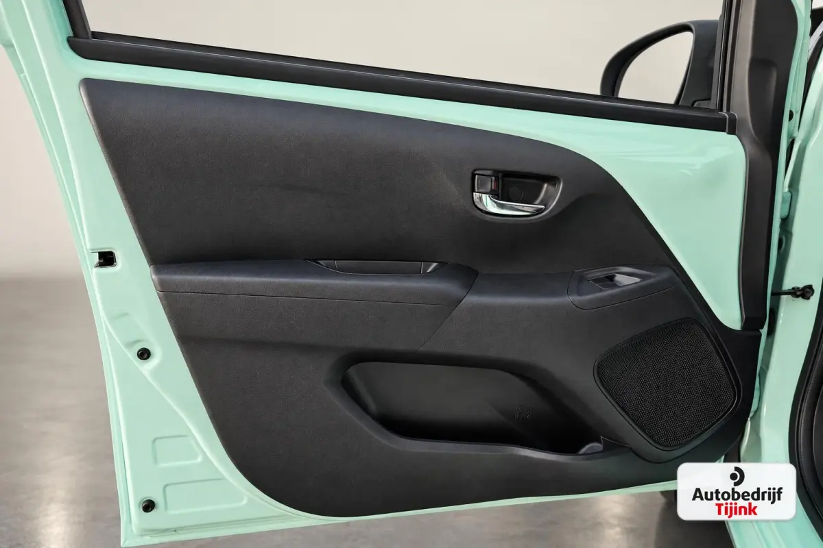 1.0 VTi Airscape Shine | Cabrio | Automaat | Airco | Camera | Connecting Box | Elektro pakket | Zwarte grill |