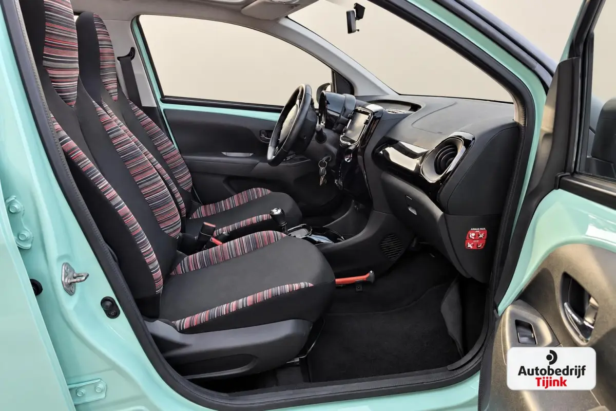 1.0 VTi Airscape Shine | Cabrio | Automaat | Airco | Camera | Connecting Box | Elektro pakket | Zwarte grill |