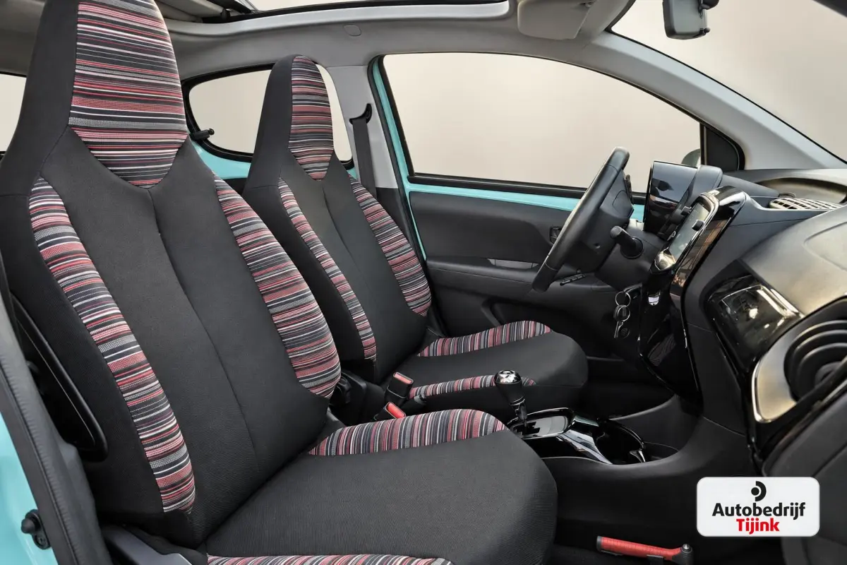 1.0 VTi Airscape Shine | Cabrio | Automaat | Airco | Camera | Connecting Box | Elektro pakket | Zwarte grill |