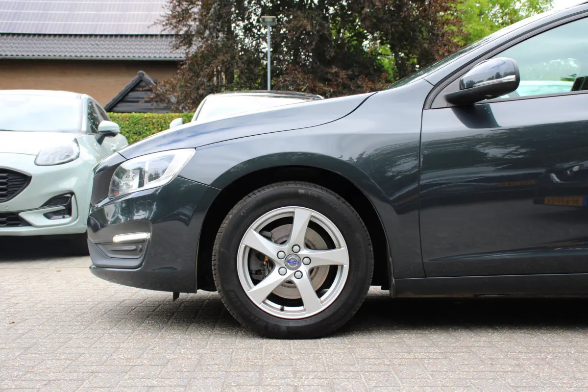1.5 T3 Polar+ | NL-AUTO! | 1E EIGENAAR! | CRUISE | STOEL + STUURVERWARMING | PARK SENS V+A | ELEKTR. KOFFERBAK | CLIMA | NAVI