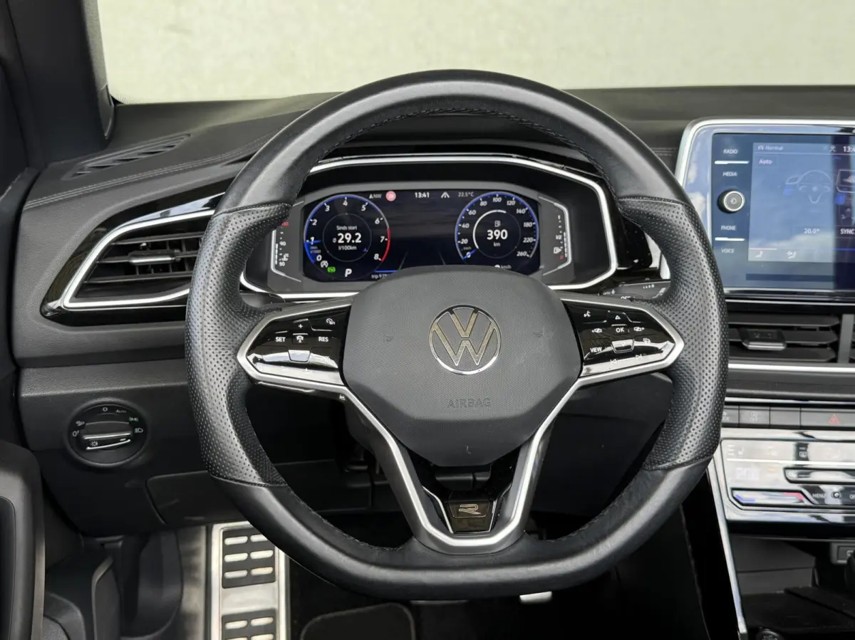 1.5 TSI R-Line|ACC|DSG|IQ LIGHT|
