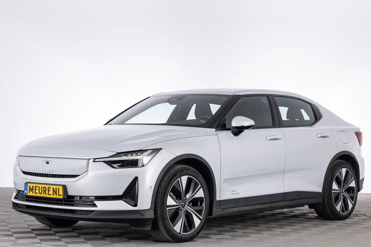Long Range Single Motor RWD 82kWh *SOH 97 %* !