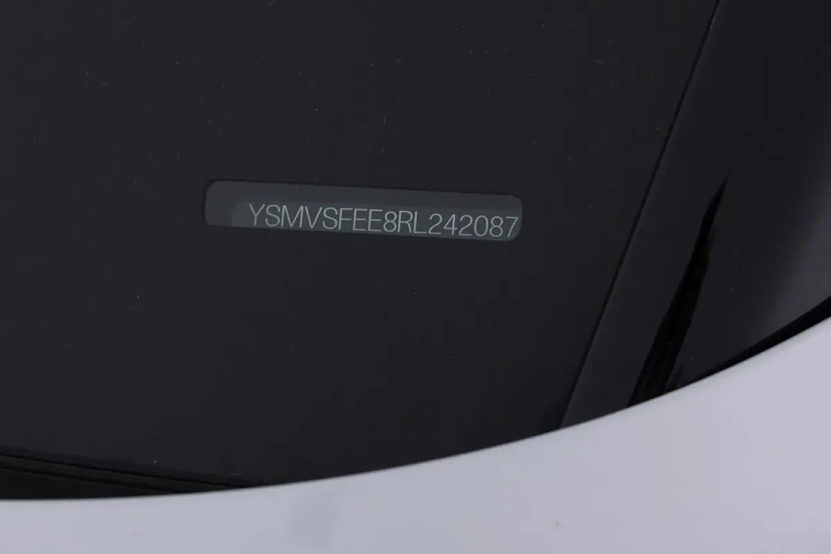 Long Range Single Motor RWD 82kWh *SOH 97 %* !