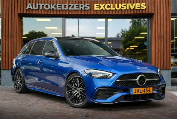 300 e AMG Line Panoramadak Full Ambient Adapt. Cruise Laser LED 360Cam 19''LM