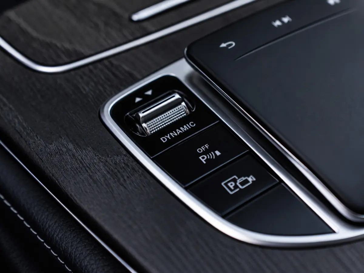 E300e 4MATIC AMG Line|PANO|BURMESTER|360°