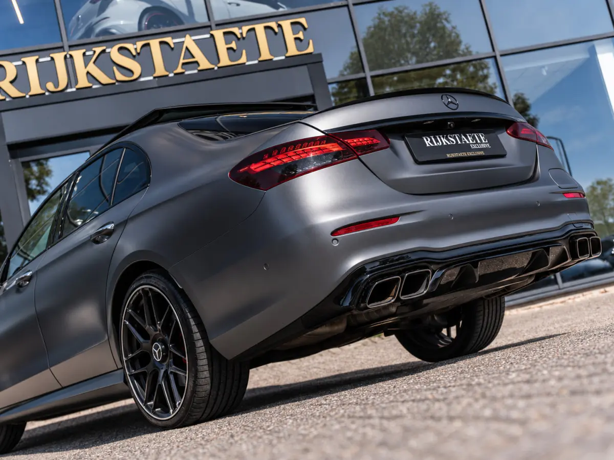 E300e 4MATIC AMG Line|PANO|BURMESTER|360°