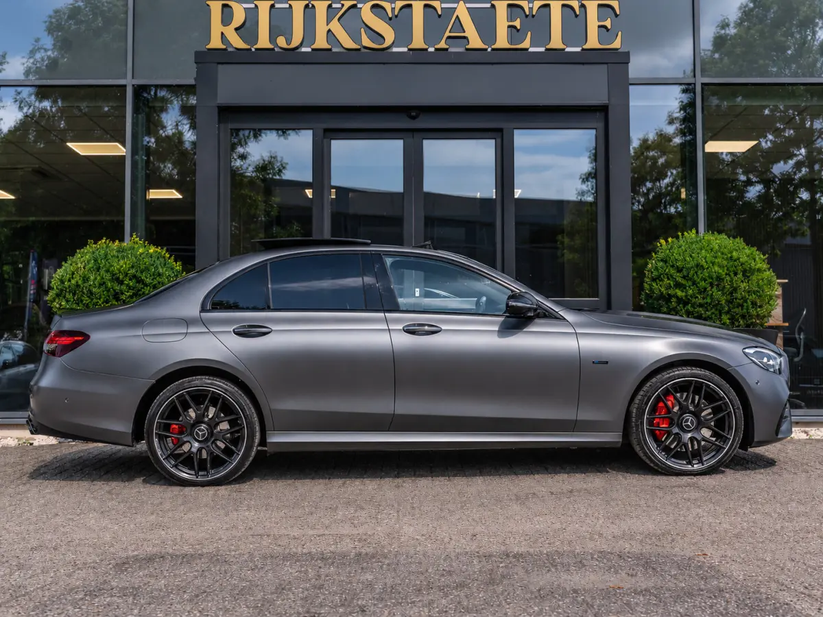 E300e 4MATIC AMG Line|PANO|BURMESTER|360°