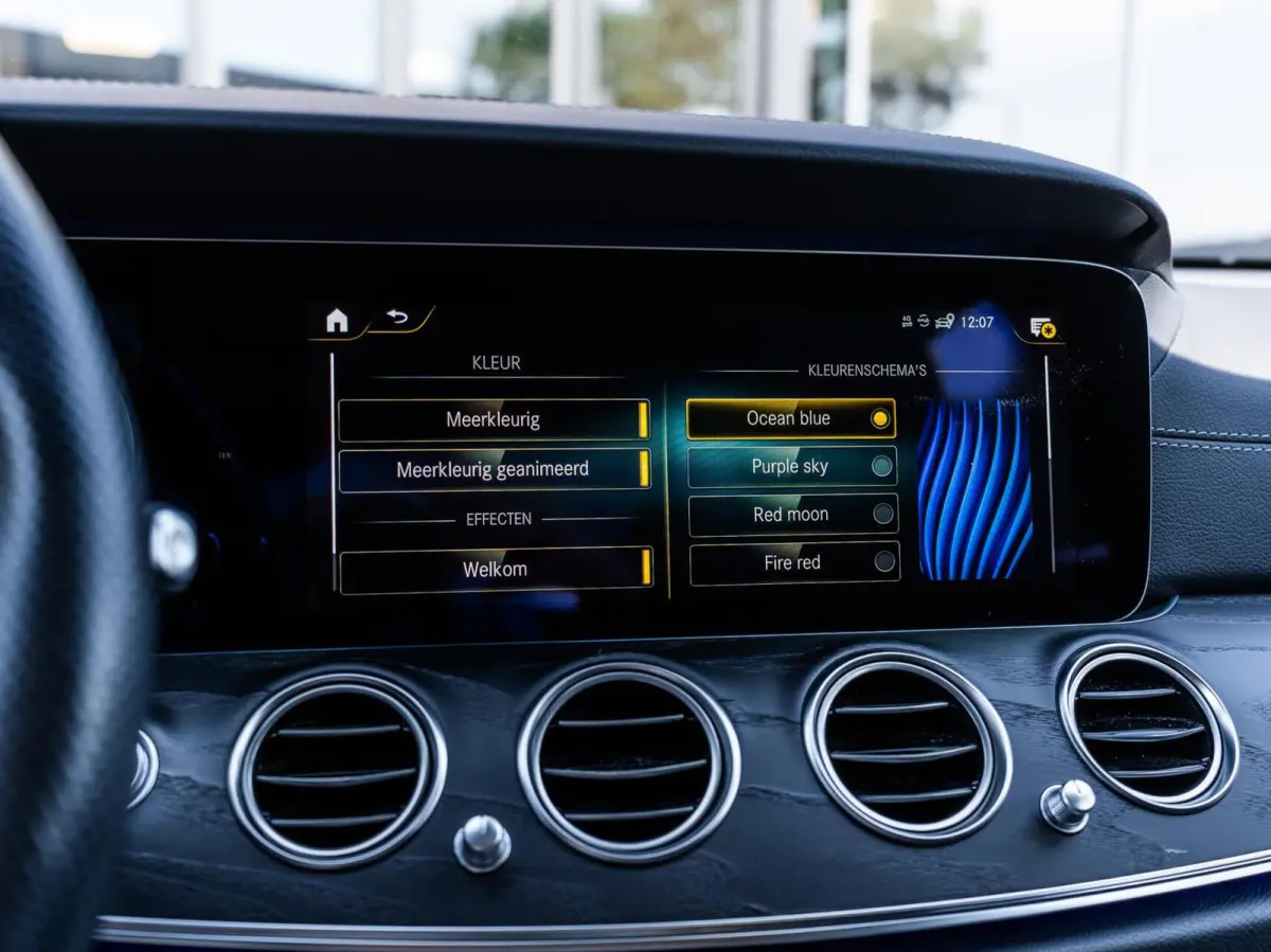 E300e 4MATIC AMG Line|PANO|BURMESTER|360°