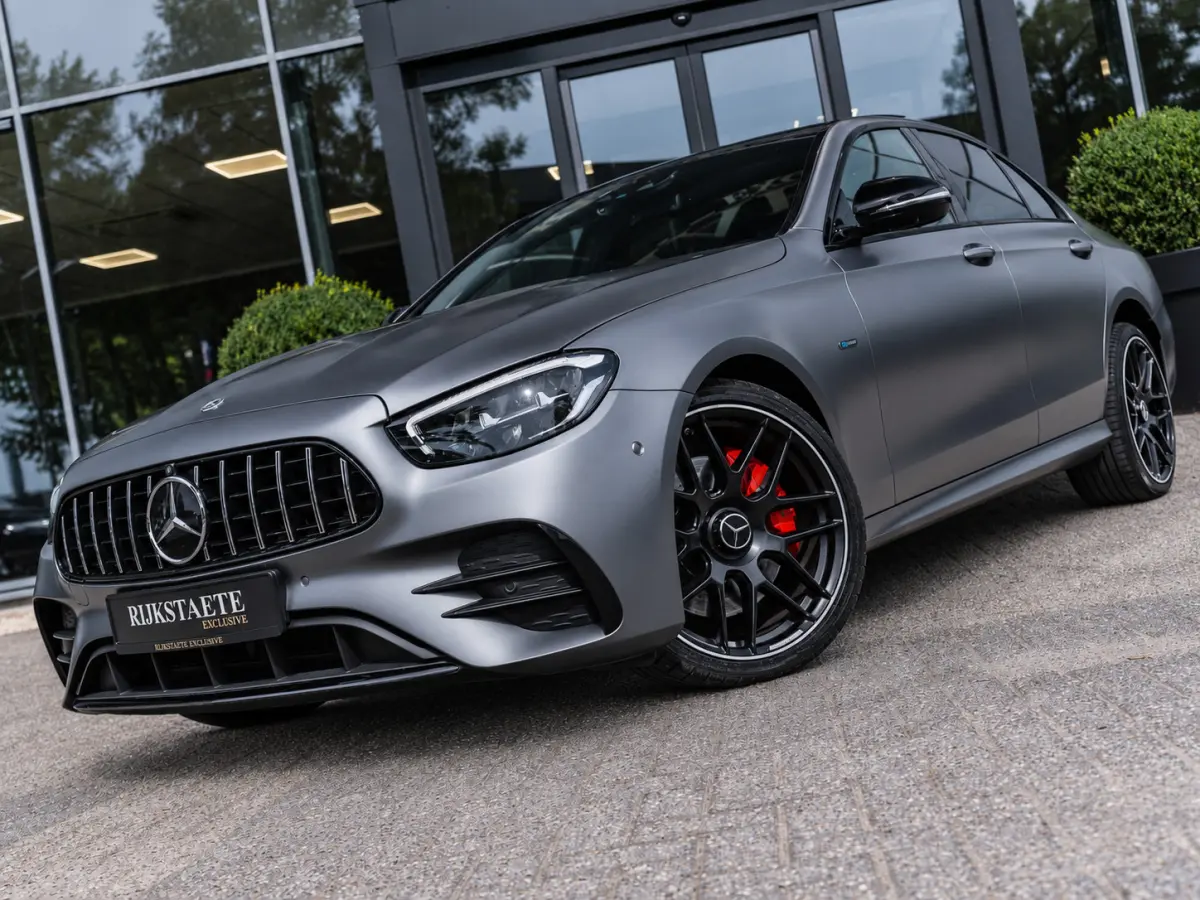 E300e 4MATIC AMG Line|PANO|BURMESTER|360°