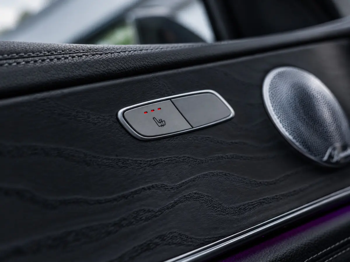 E300e 4MATIC AMG Line|PANO|BURMESTER|360°