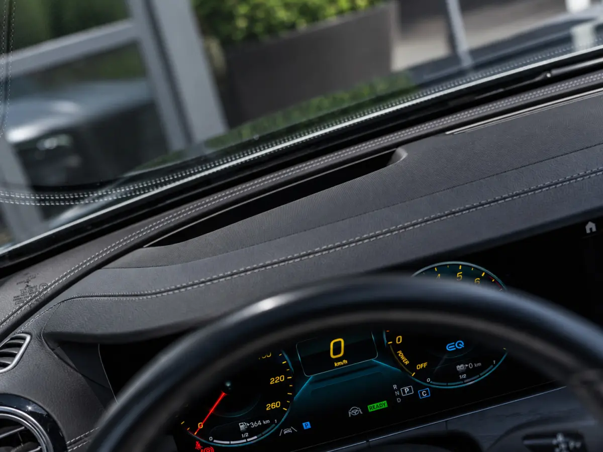 E300e 4MATIC AMG Line|PANO|BURMESTER|360°