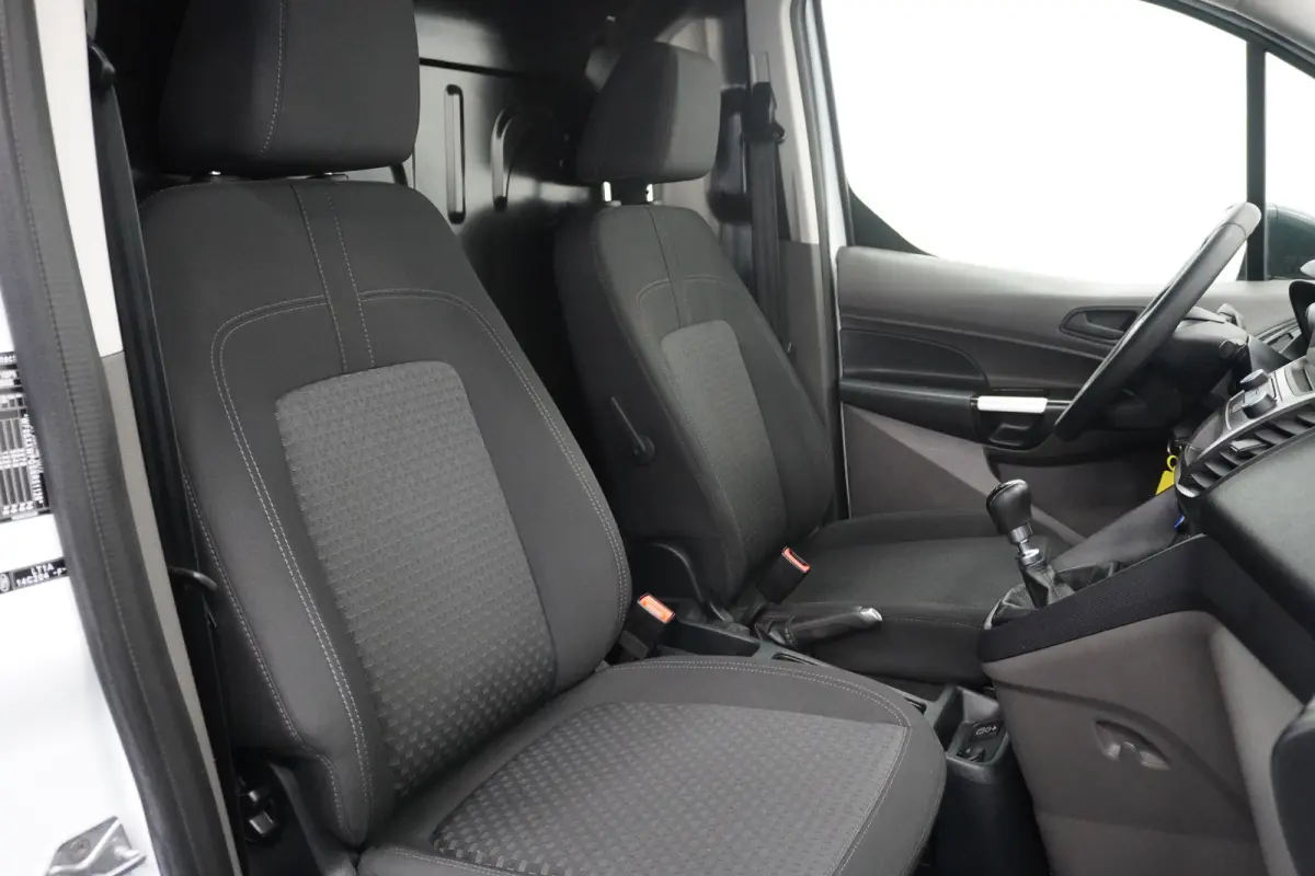 1.5 EcoBlue 100PK L2 EURO 6 - Airco - Navi - Cruise - € 12.950,- Excl.