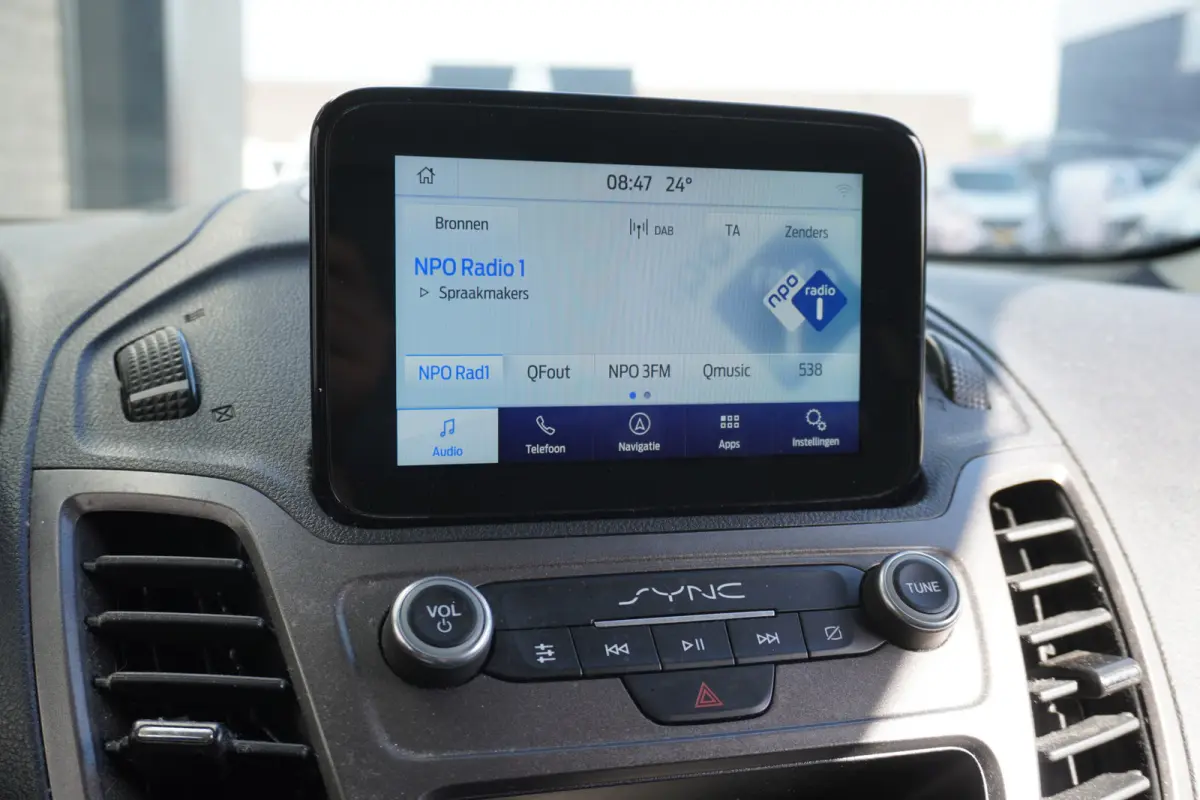1.5 EcoBlue 100PK L2 EURO 6 - Airco - Navi - Cruise - € 12.950,- Excl.