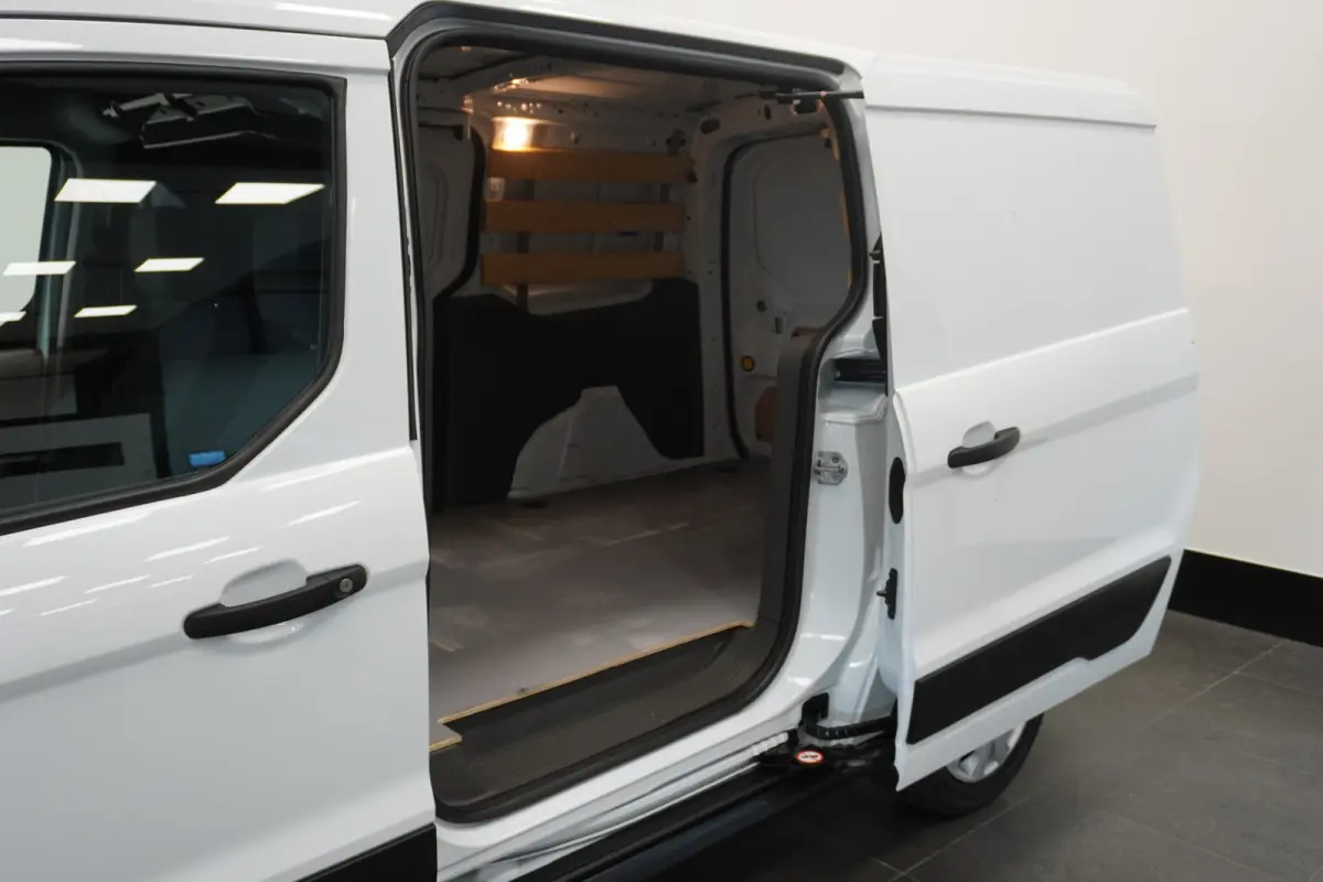 1.5 EcoBlue 100PK L2 EURO 6 - Airco - Navi - Cruise - € 12.950,- Excl.