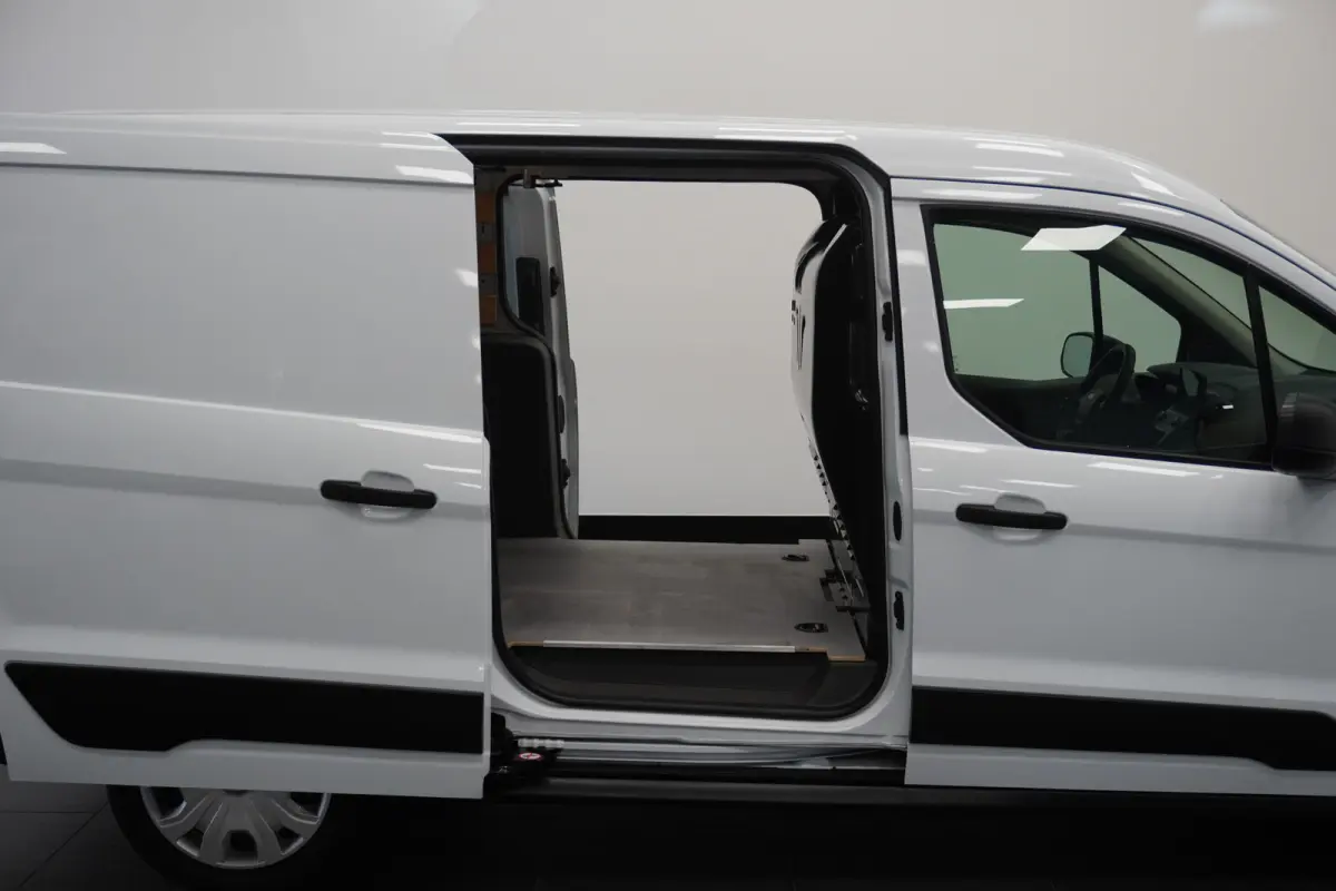 1.5 EcoBlue 100PK L2 EURO 6 - Airco - Navi - Cruise - € 12.950,- Excl.