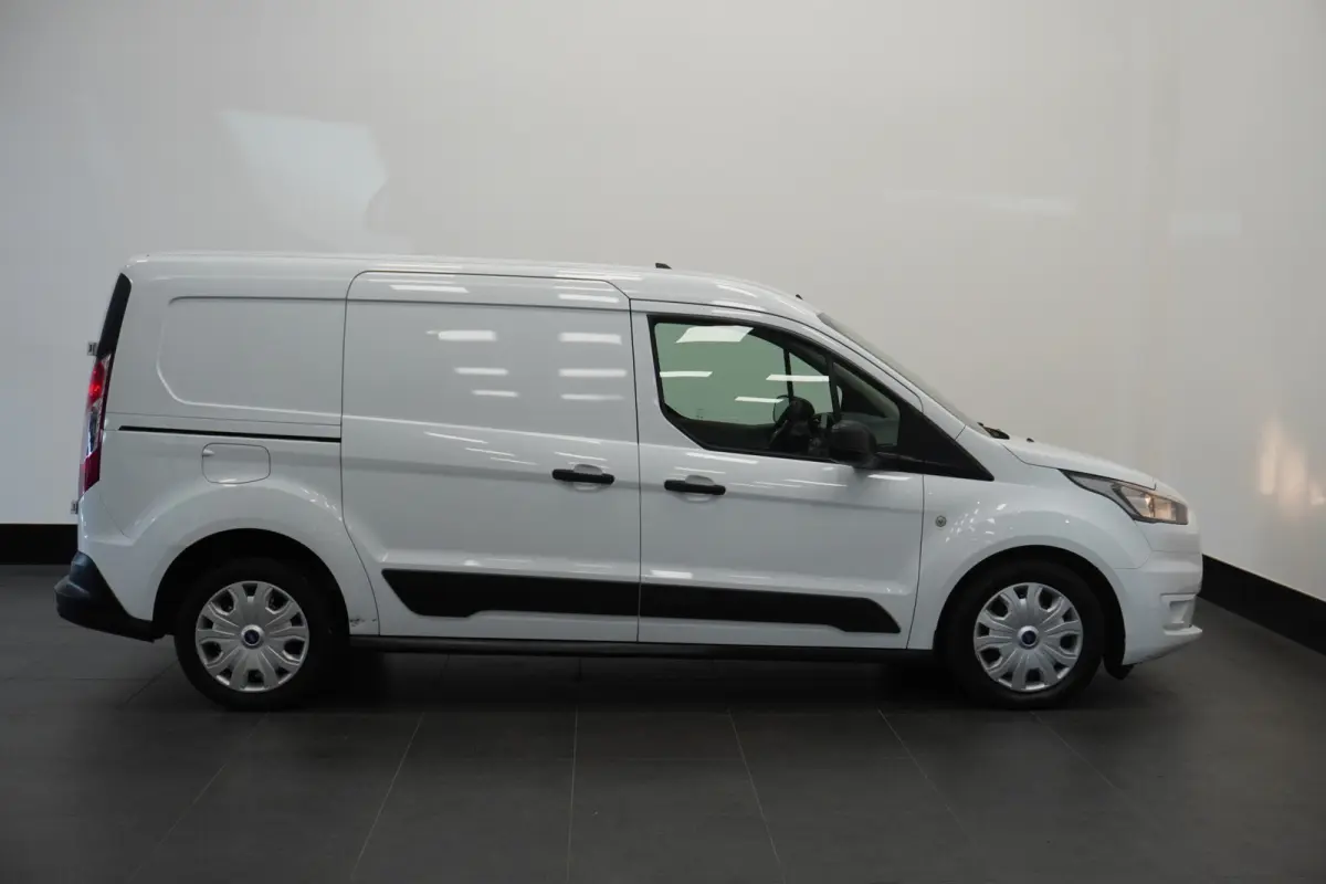1.5 EcoBlue 100PK L2 EURO 6 - Airco - Navi - Cruise - € 12.950,- Excl.