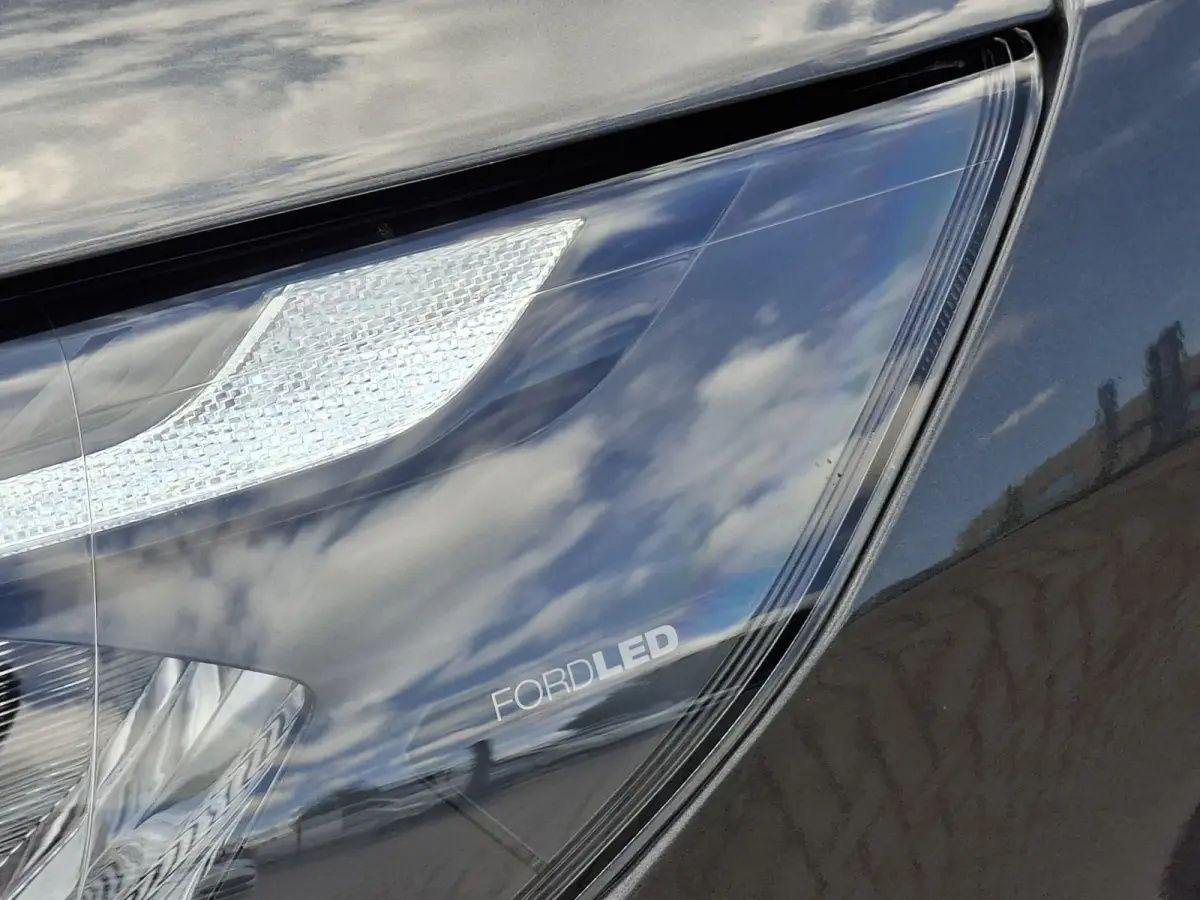 320 2.5 PHEV L2H1 Limited | Incl. BPM | NIEUW!! | Navigatie/Android/Apple Carplay | Cruise Control Adaptief | Voorstoelen/Voorruit Verwarmd | PDC Voor en Achter | Airco Automatisch | LED Kop