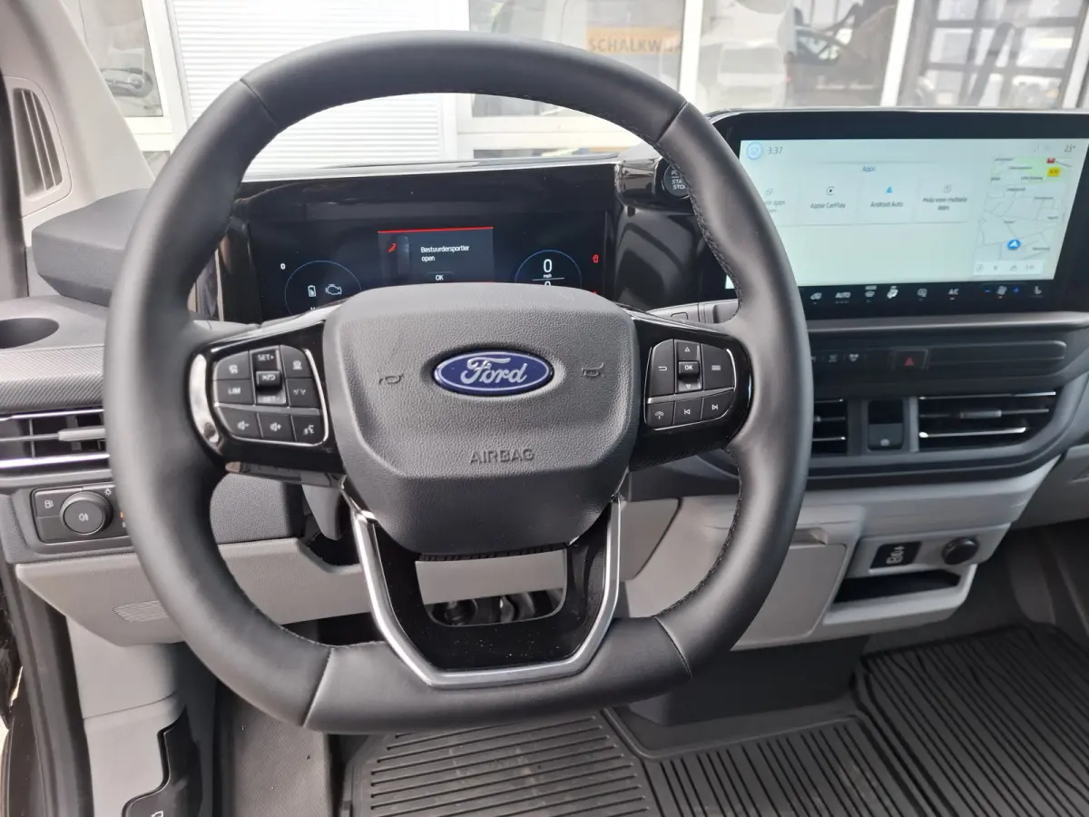 320 2.5 PHEV L2H1 Limited | Incl. BPM | NIEUW!! | Navigatie/Android/Apple Carplay | Cruise Control Adaptief | Voorstoelen/Voorruit Verwarmd | PDC Voor en Achter | Airco Automatisch | LED Kop