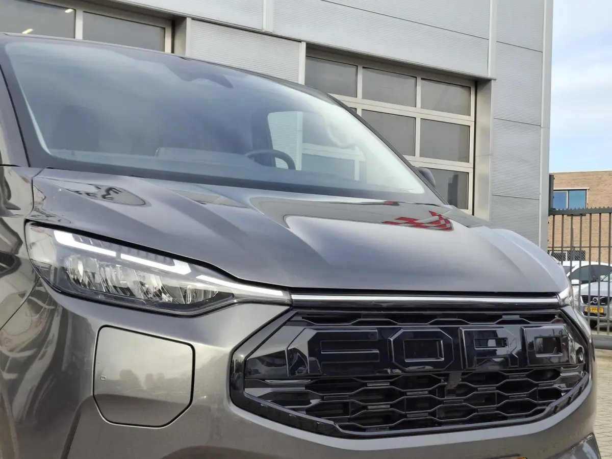 320 2.5 PHEV L2H1 Limited | Incl. BPM | NIEUW!! | Navigatie/Android/Apple Carplay | Cruise Control Adaptief | Voorstoelen/Voorruit Verwarmd | PDC Voor en Achter | Airco Automatisch | LED Kop