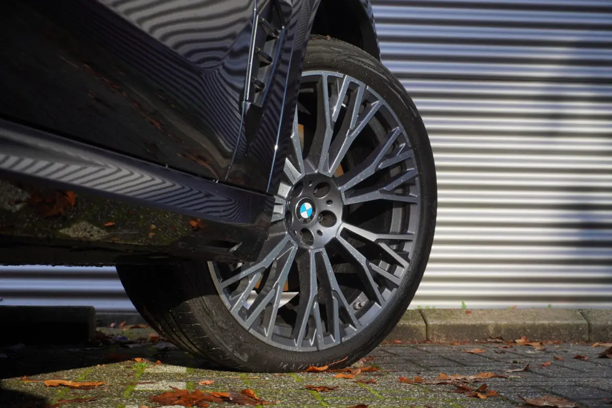xDrive50e | SoH 100% | M Sportpakket | Driving Assistant Professional | Harman/Kardon Surround Sound systeem | Panoramadak