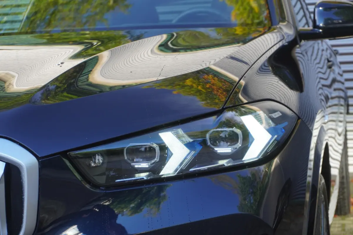 xDrive50e | SoH 100% | M Sportpakket | Driving Assistant Professional | Harman/Kardon Surround Sound systeem | Panoramadak