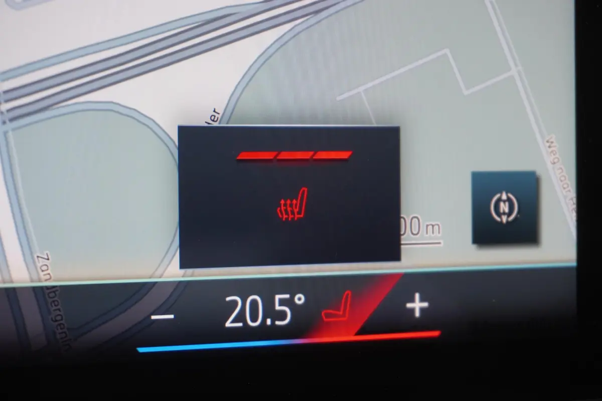 xDrive50e | SoH 100% | M Sportpakket | Driving Assistant Professional | Harman/Kardon Surround Sound systeem | Panoramadak