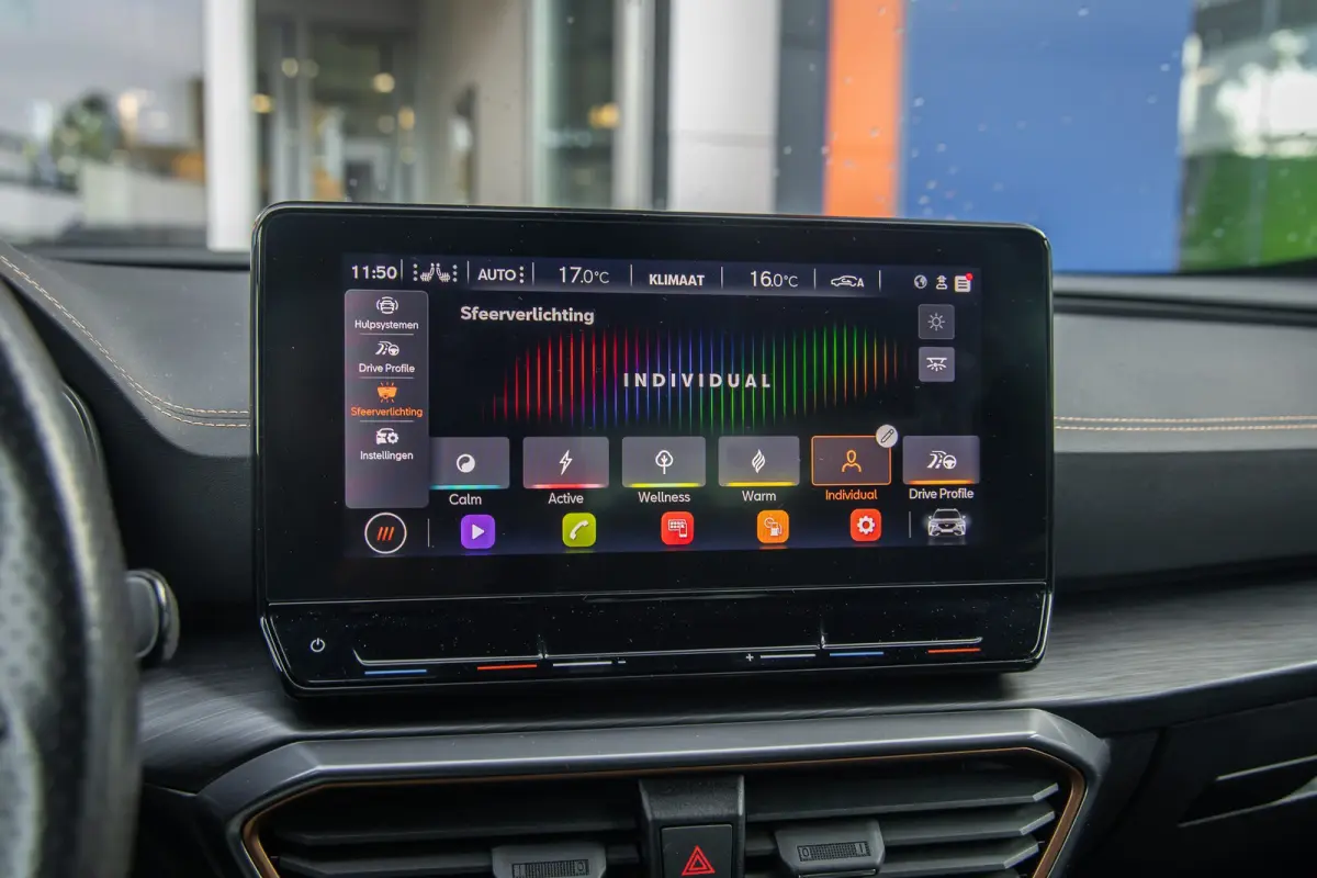 1.5 TSI Business Edition | Apple Carplay/Android Auto | Achteruitrijcamera | Stoel- Stuurverwarming | Keyless | Cruise control adaptief | Achteruitrijcamera | Airco (automatisch) | Apple Car
