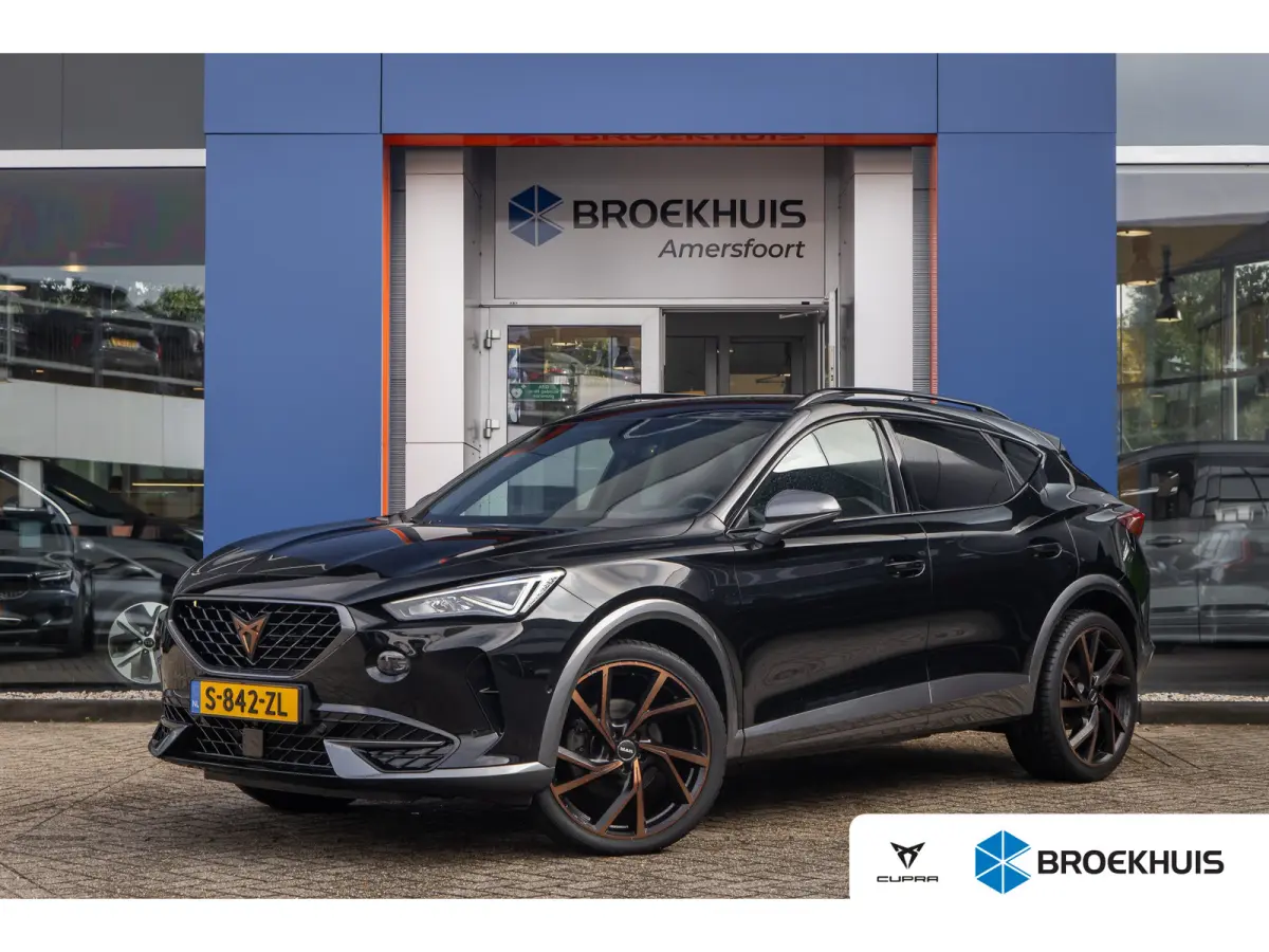 1.5 TSI Business Edition | Apple Carplay/Android Auto | Achteruitrijcamera | Stoel- Stuurverwarming | Keyless | Cruise control adaptief | Achteruitrijcamera | Airco (automatisch) | Apple Car