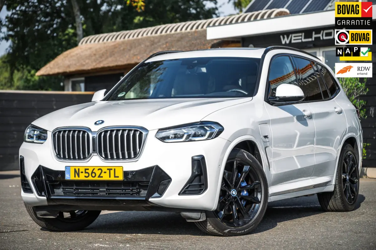 XDrive30e M-Sport Soh 92% I 20inch I Panoramadak I Laser Led I HiFi I NL Auto I NAP I CarPlay I Android