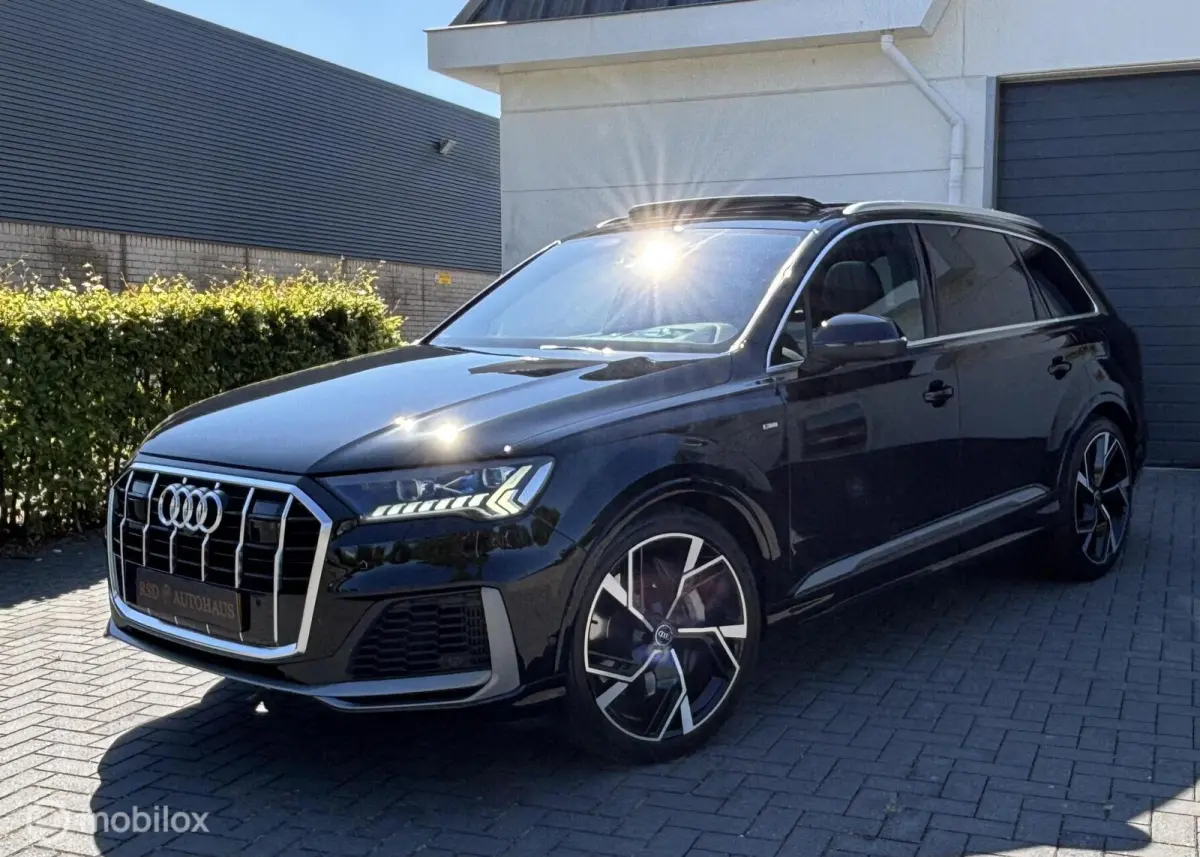 55 TFSI e quattro S-Line Pano 22inch laser Head Up