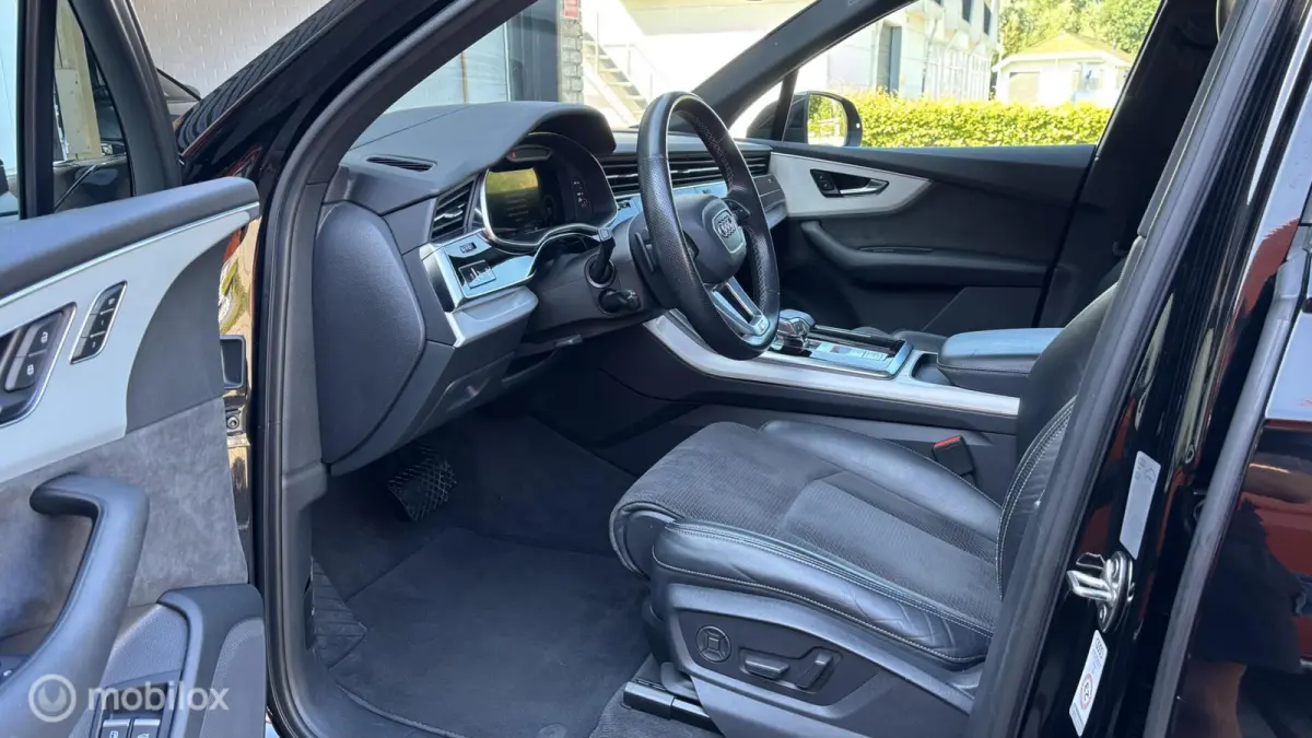 55 TFSI e quattro S-Line Pano 22inch laser Head Up