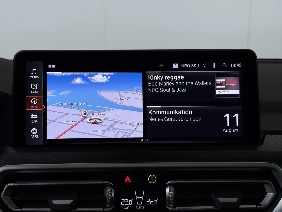 xDrive30i | Driving Assistant Profesional | HIFI luidsprekersysteem | Trekhaak | Schuif/kantel-dak | Laserlicht | Head-up display |
