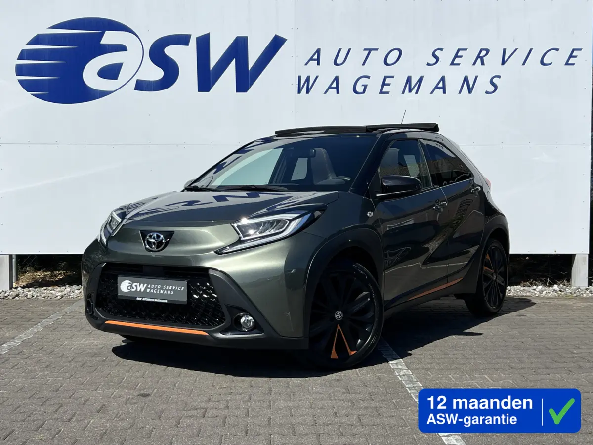 1.0 VVT-i S-CVT Limited | ACC | Camera | JBL | Carplay | Vouwdak
