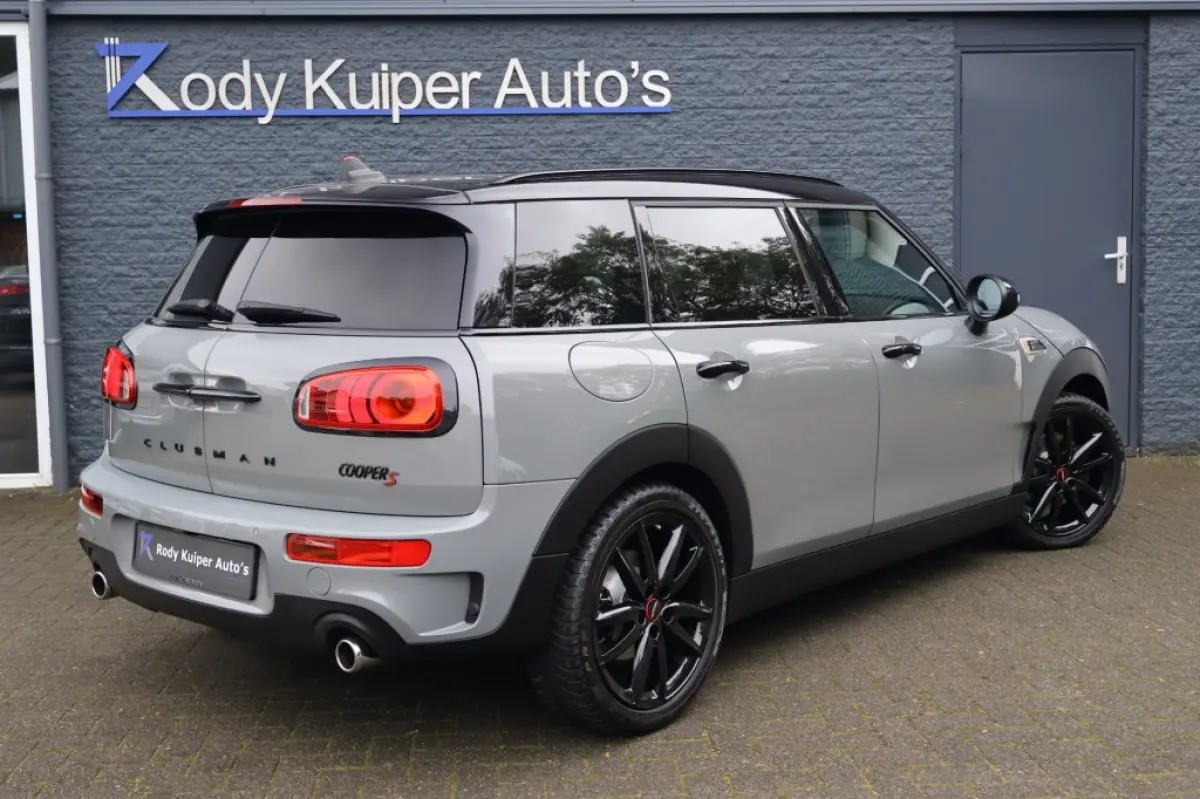 2.0 Cooper S Pepper (192pk) HUD/18inch/Keyless/LED/ACC/Sfeerverlichting