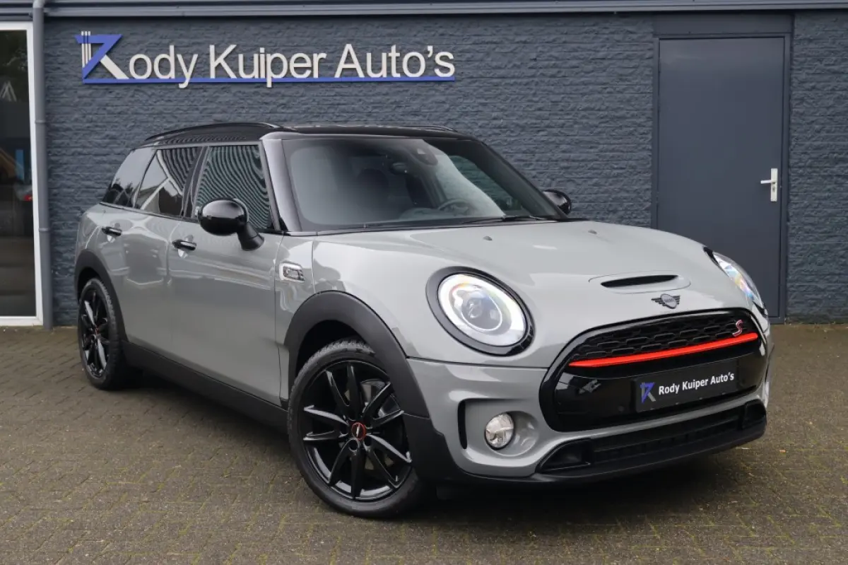 2.0 Cooper S Pepper (192pk) HUD/18inch/Keyless/LED/ACC/Sfeerverlichting