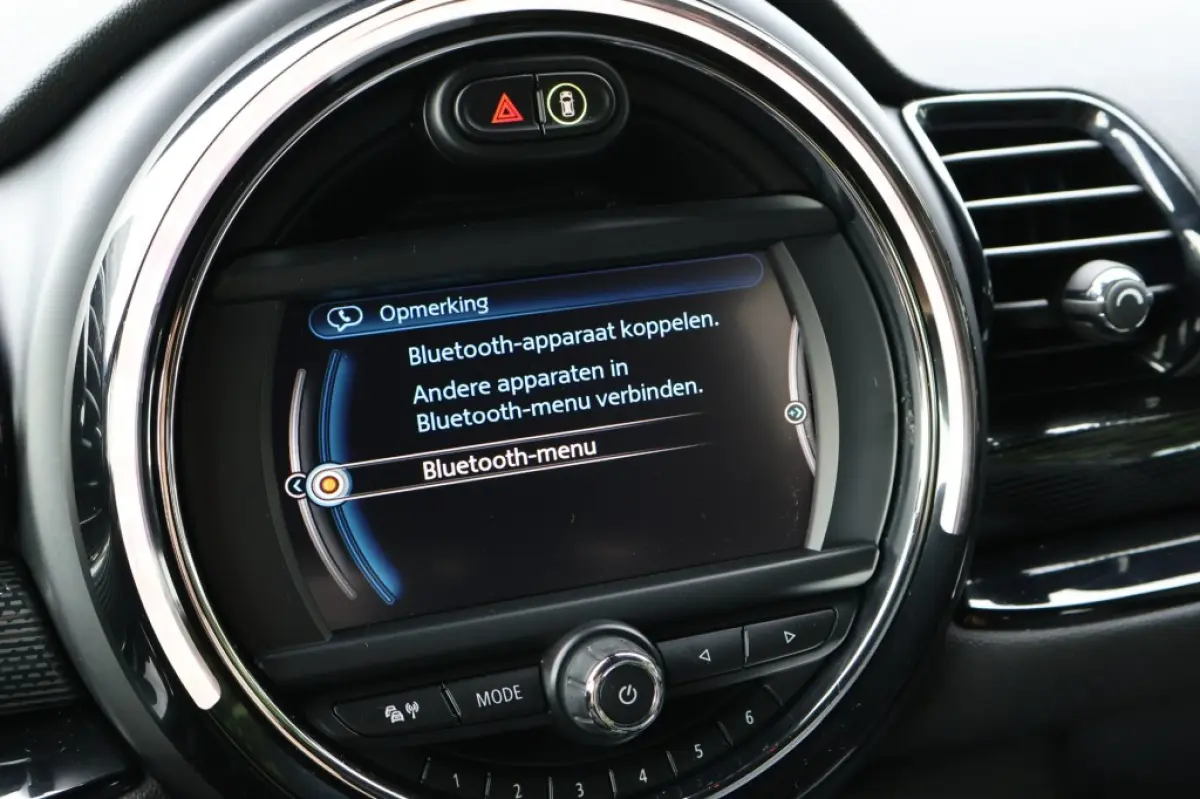 2.0 Cooper S Pepper (192pk) HUD/18inch/Keyless/LED/ACC/Sfeerverlichting